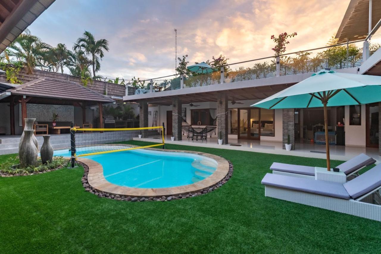 5 Bedroom Villa Sultan Luxury Entertainment And Relaxation Seminyak  Exterior photo
