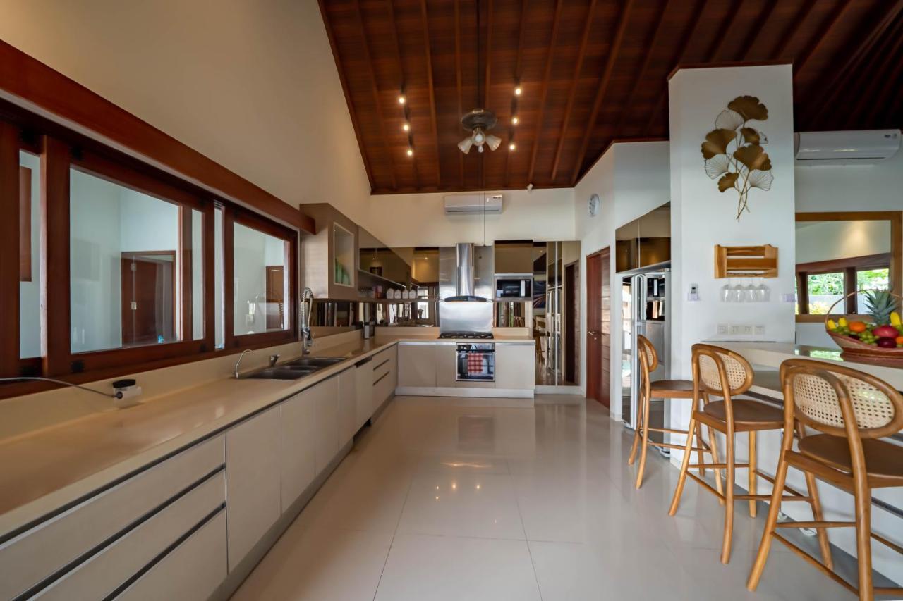 5 Bedroom Villa Sultan Luxury Entertainment And Relaxation Seminyak  Exterior photo